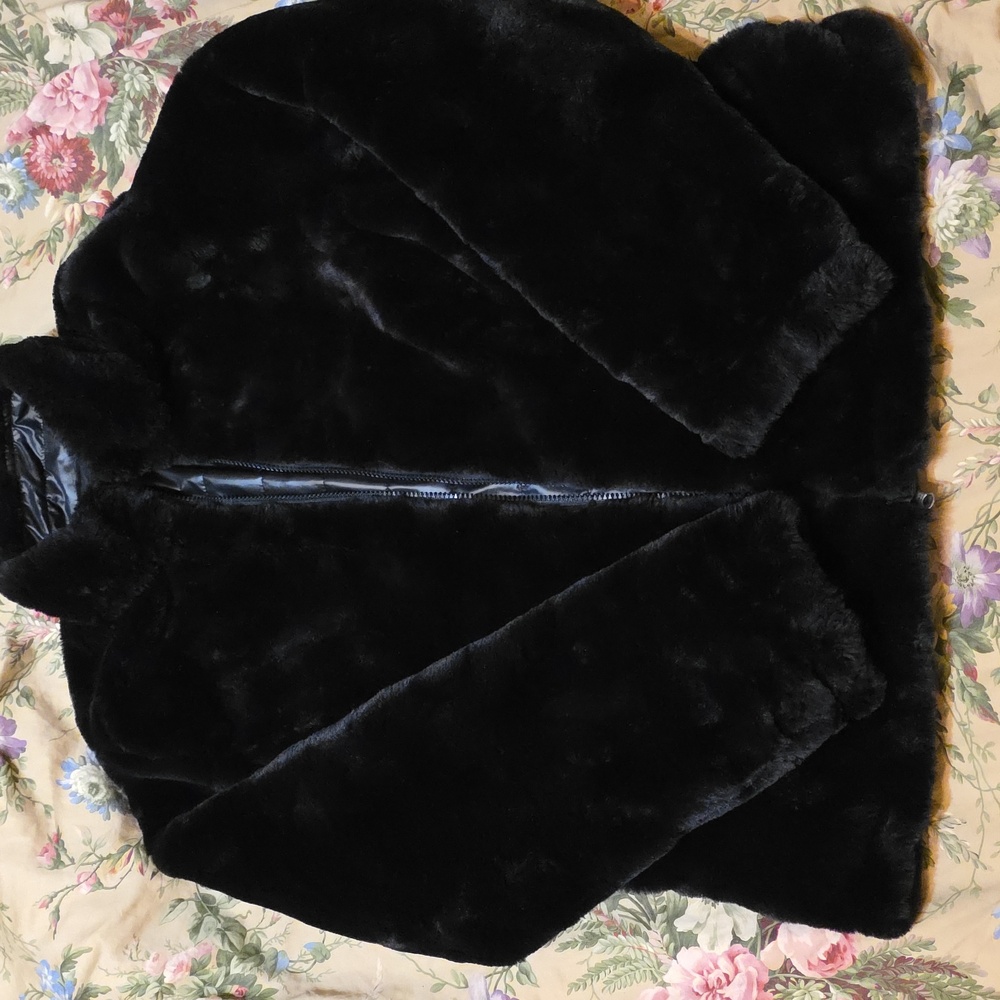 Nicole Miller Luxurious REVERSIBLE Women's Black Fur Jacket AND RAIN JACKET!!